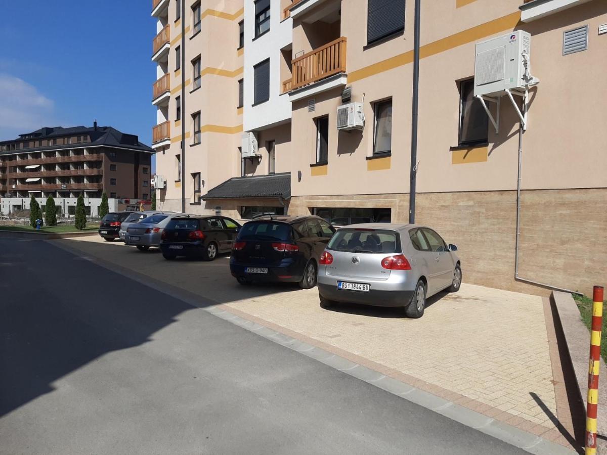 Apartman Bozur ズラティボール エクステリア 写真